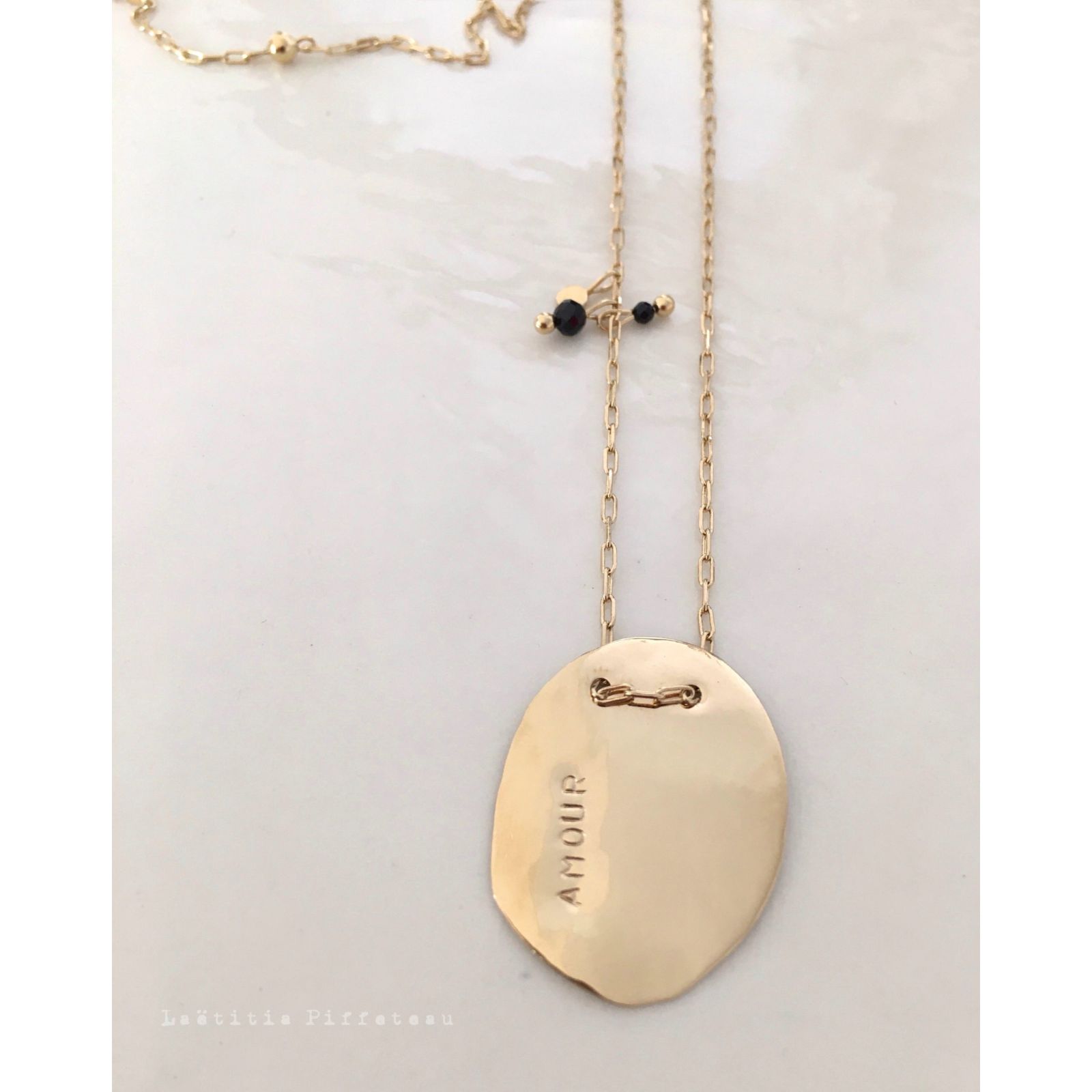Collier  MANTRA  Amour - NOIR Spinelle